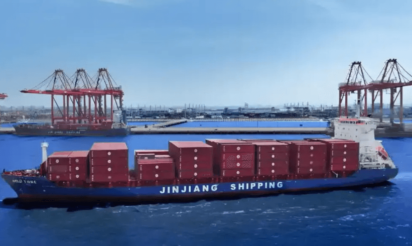 新航线与新运力构筑发展韧性!锦江航运2025年净利15亿元