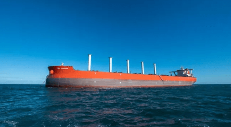 全球首次!淡水河谷携手山东海运打造乙醇三燃料VLOC,航运脱碳迎新里程碑